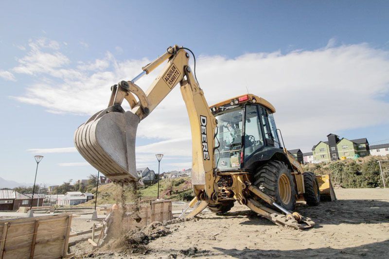 Funcionarios municipales recorrieron obras que se ejecutan en barrio Río Pipo