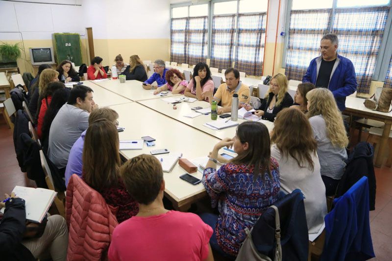 Alumnos de las escuelas N° 20 y N° 26 comenzarán mañana las clases