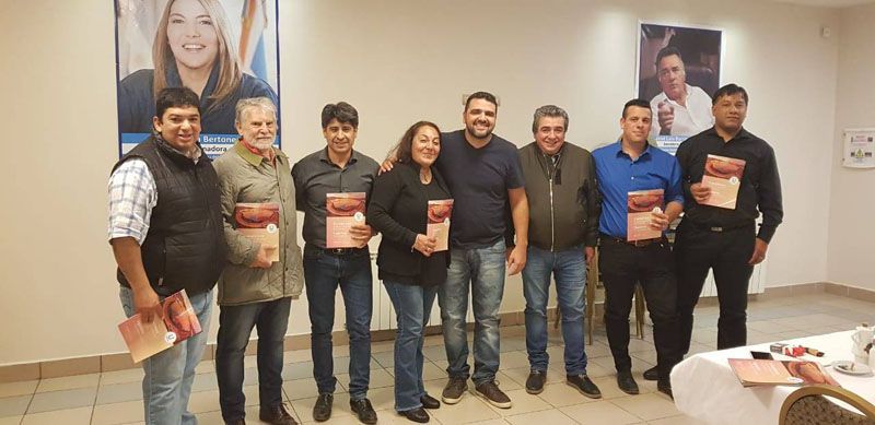 Vuoto se reunió con gremios pensando en la unidad