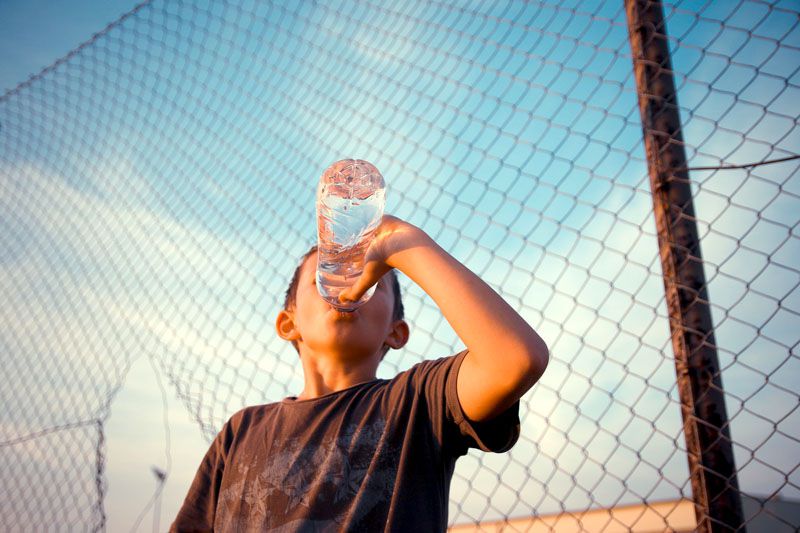 Agua y cuerpo humano: La importancia del vital elemento para la salud