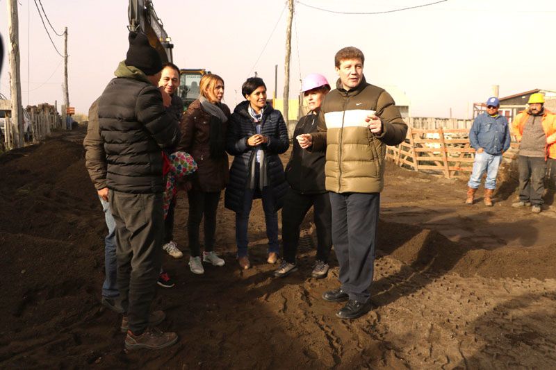 El Intendente de Río Grande recorrió obras de cloacas y agua 