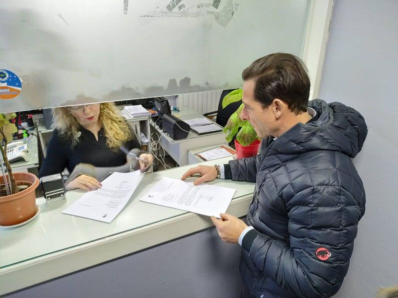 Bertotto presentó un proyecto para prohibir la salmonicultura en Tierra del Fuego