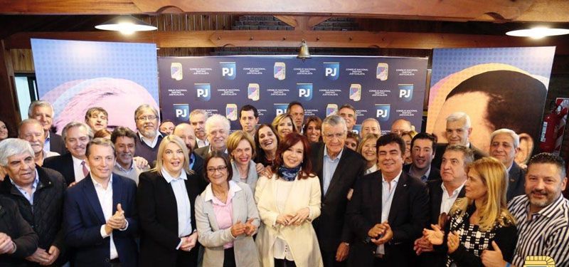 Bertone junto a Cristina en Bs. As.