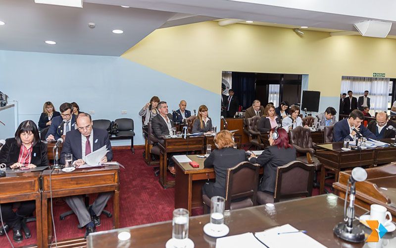 Las leyes del Ejecutivo Provincial fueron sancionadas por unanimidad