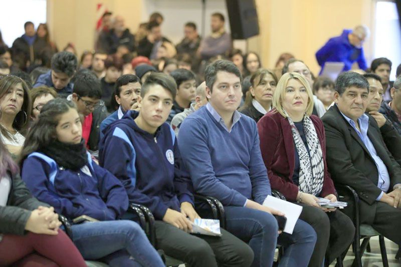 Bertone realizó una férrea defensa de los derechos soberanos sobre Malvinas