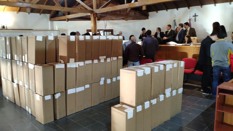 Se retoma el escrutinio definitivo aunque las preferencias quedarán para el final