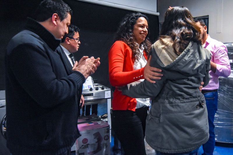 Laura Avila apoya la creación de un Ministerio de la Mujer