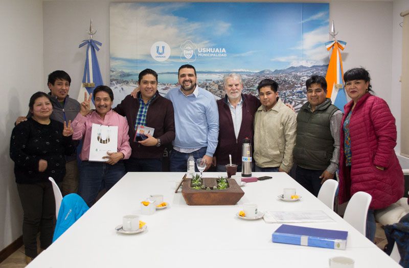 Vuoto recibió al cónsul de Bolivia para la Patagonia Sur 