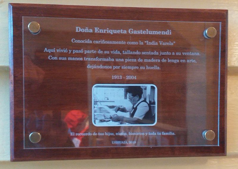 Colocaron una placa en la refaccionada casa de la “india Varela”