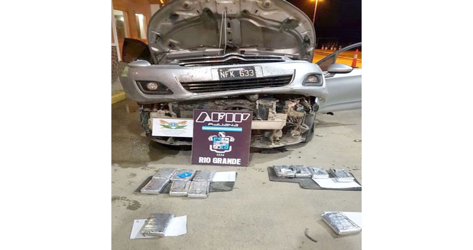 Confirmaron la prisión preventiva a joven que pretendía ingresar cocaína oculta en su auto