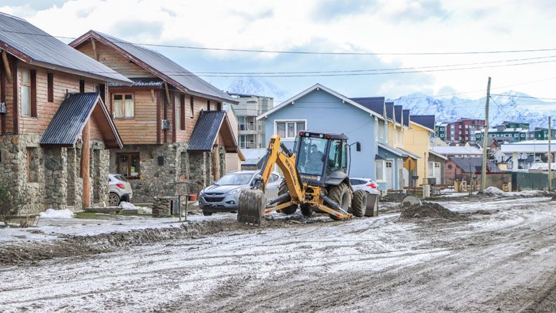 La Municipalidad trabaja en el mantenimiento de calles
