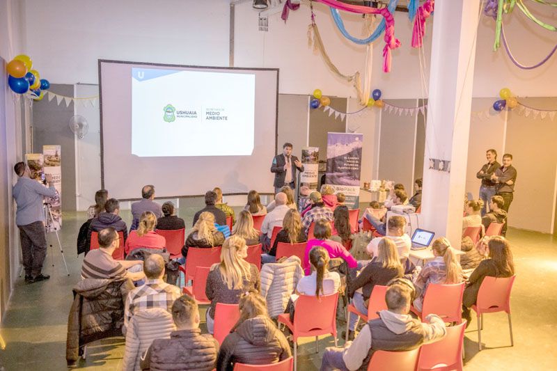 En Ushuaia instalan el debate sobre plásticos de un solo uso y descartables 