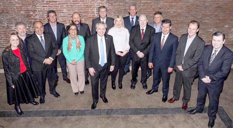 Bertone asistirá al acto de Fernández en Mendoza