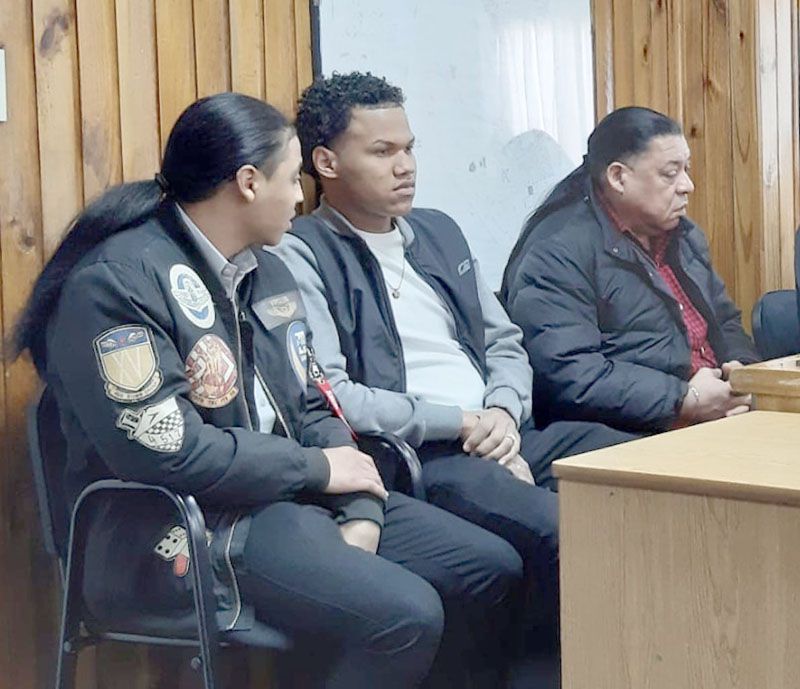 Dominicanos condenados a prisión e indemnización