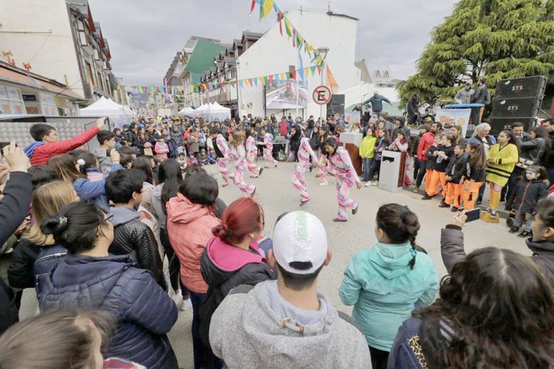 Se realizó una jornada por los derechos de los niños y niñas de Ushuaia