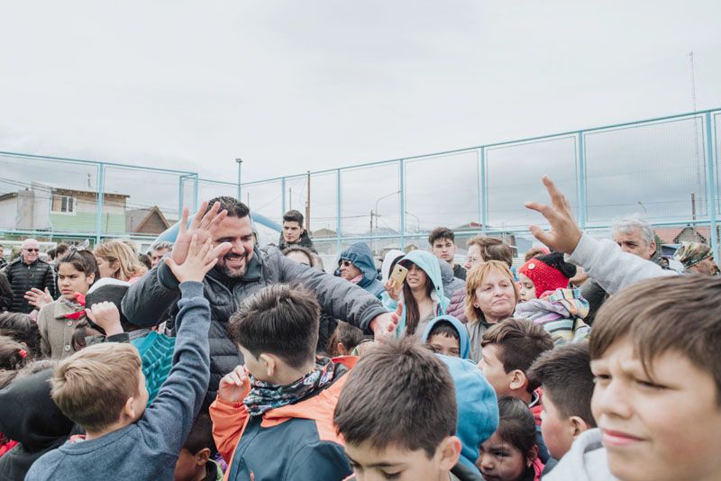 Junto a vecinos, Vuoto inauguró el playón deportivo del barrio Malvinas