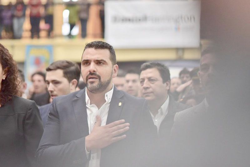 Asumen Walter Vuoto y Martín Pérez 