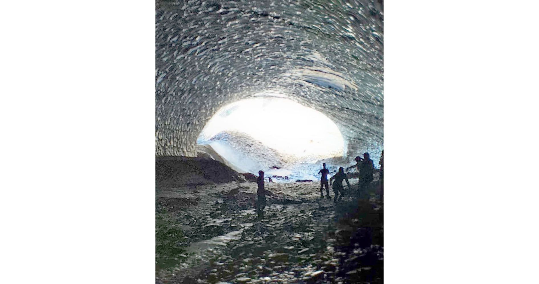 Prohibieron el acceso a las “Cuevas de Hielo”