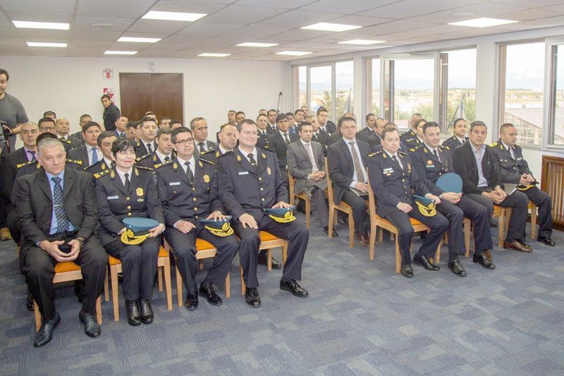 Por una Policía de cercanía