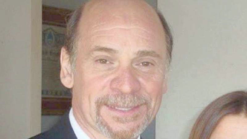 Arcando benefició por decreto al ex gobernador Manfredotti