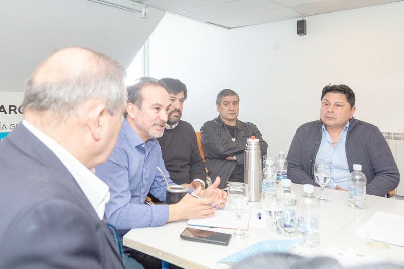 Generación y distribución en “estado crítico”