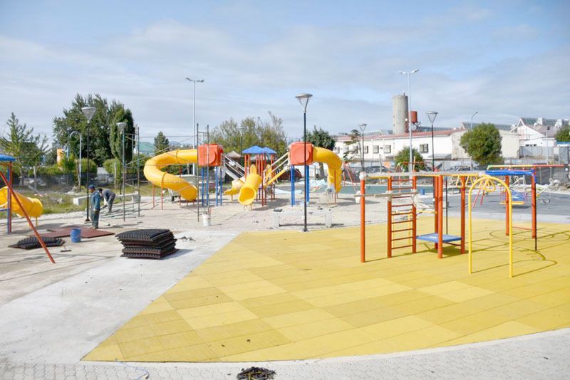 Reconstrucción de espacios públicos 