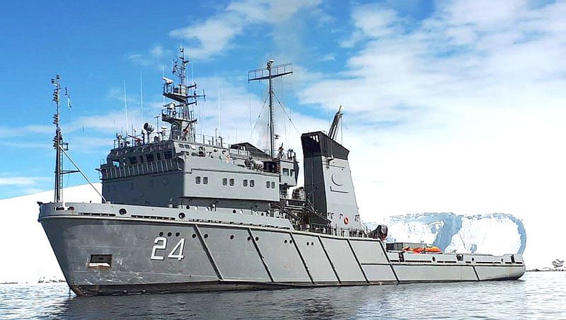 El aviso ARA “Islas Malvinas” brinda apoyo a la comunidad antártica en la tercera etapa de la PANC