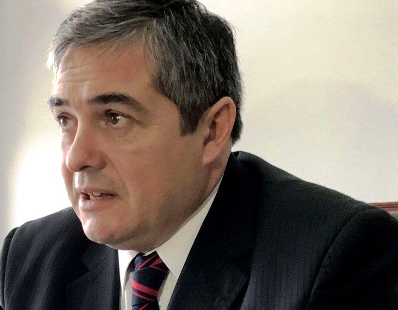 Aprehenden a una mujer por hurto de un reloj en un local comercial