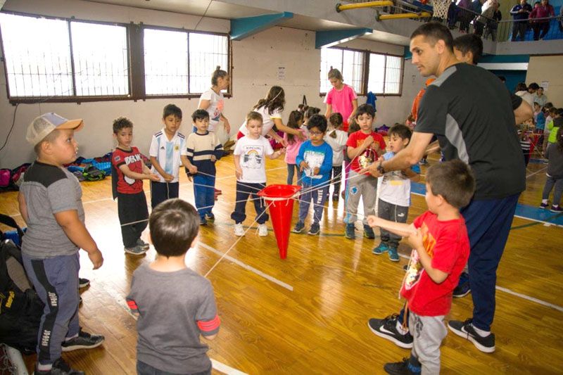 Finalizaron las colonias municipales de verano para chicos de Ushuaia