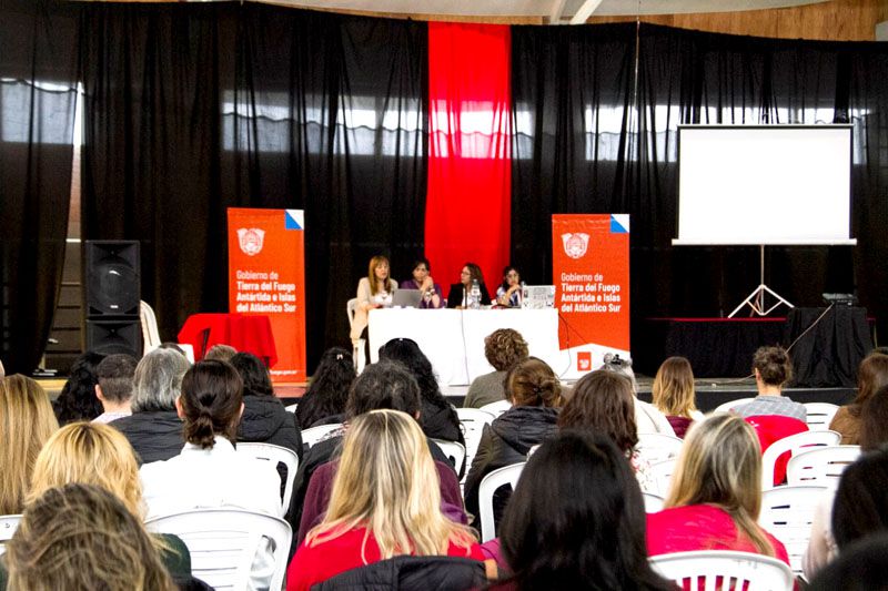 Gobierno comenzó la capacitación sobre la Ley Micaela