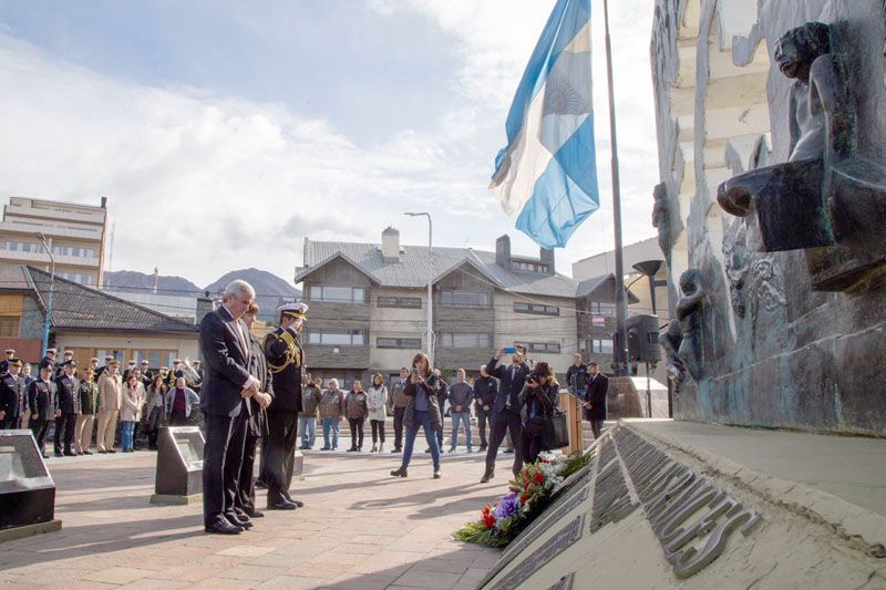 Embajador de Perú pasó por Ushuaia y respaldó el reclamo por Malvinas