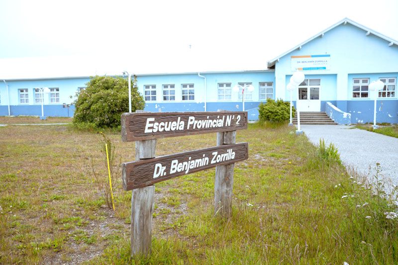 Los gimnasios de escuelas públicas serán destinados a actividades deportivas 