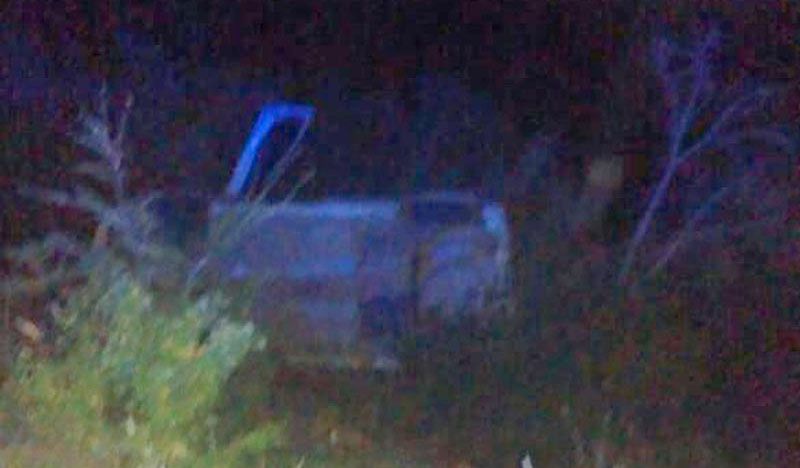 Se despistó y volcó en la zona de Playa Larga