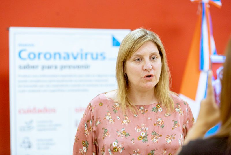 Anunciaron que hoy llega el avión sanitario con los reactivos