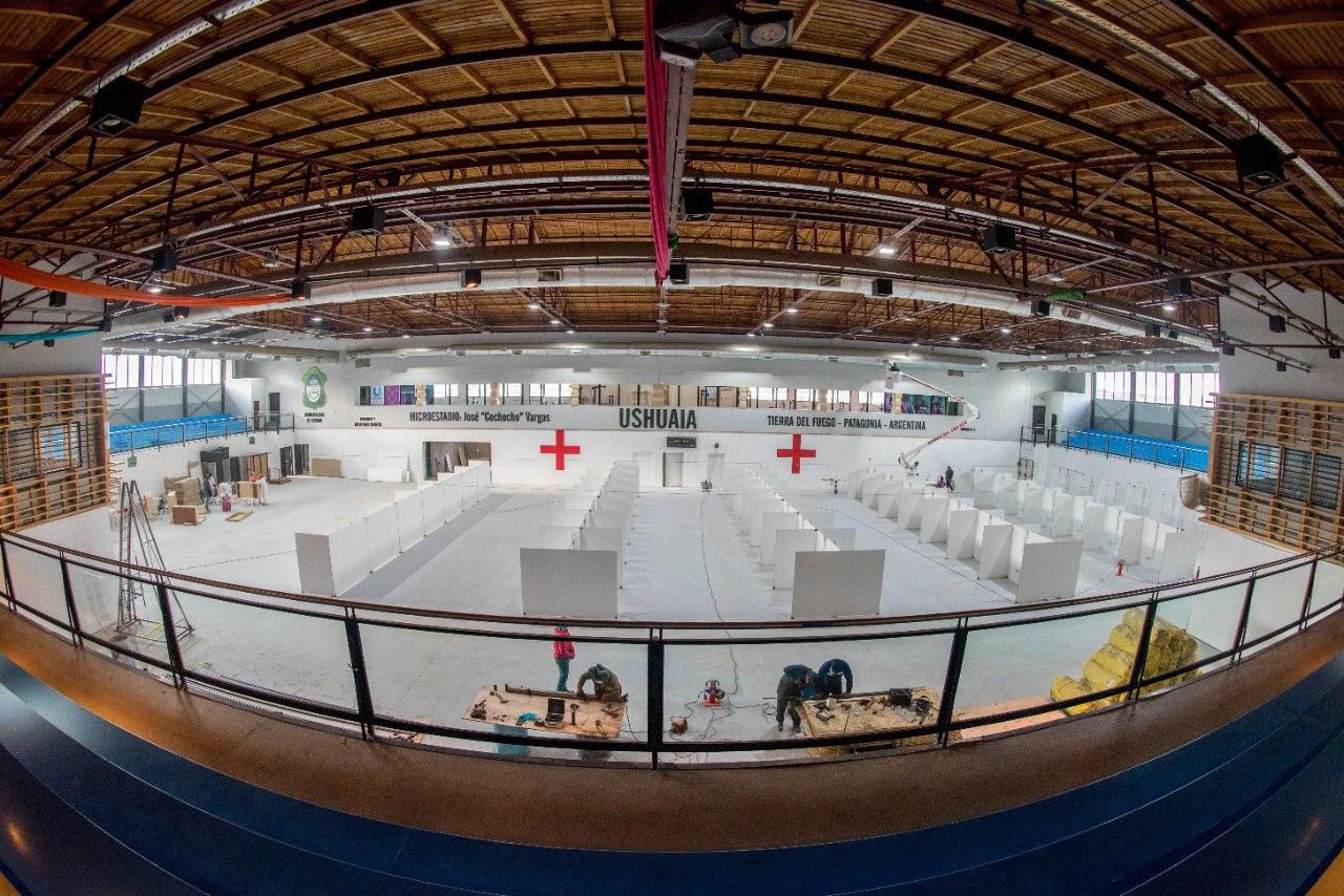 Vuoto supervisó la obra del polo hospitalario