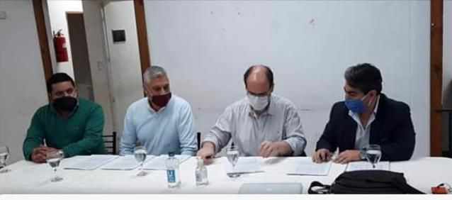 Reducción de salarios y sostenimiento de puestos de trabajo