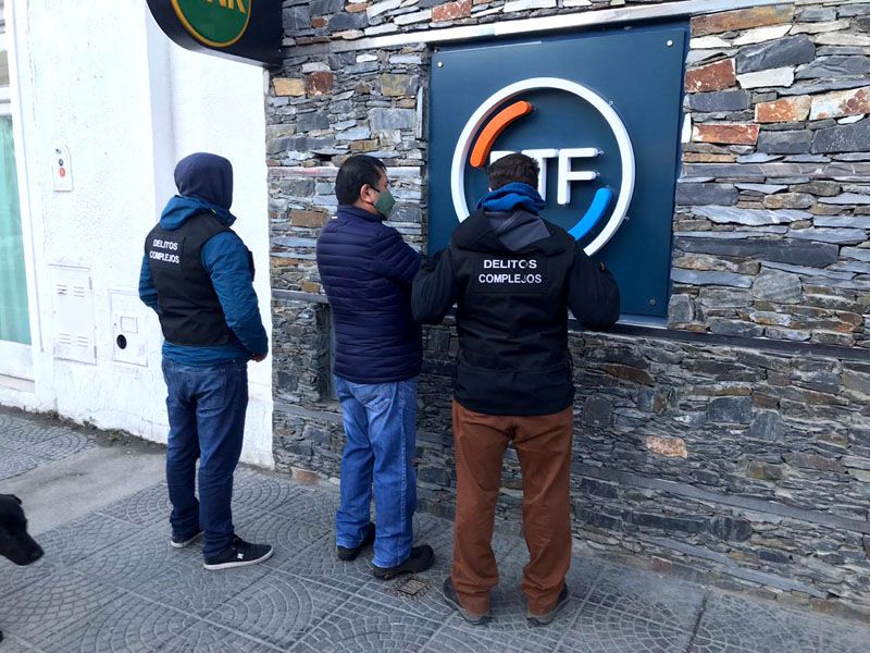 Desbaratan banda dedicada a estafas telefónicas