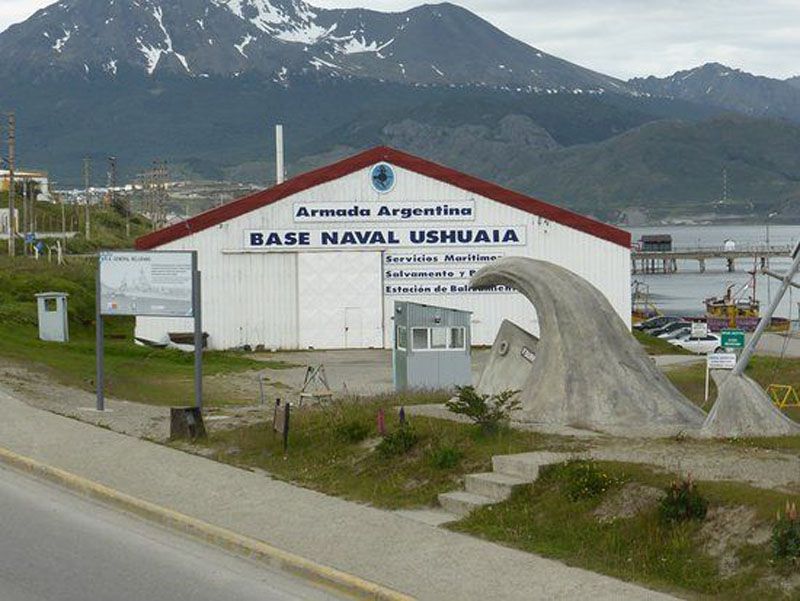 Postergan el juicio por el abuso de una ex marinera en la Base Naval Ushuaia