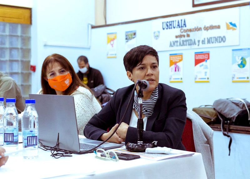 Retorno a las aulas para mediados de agosto o septiembre