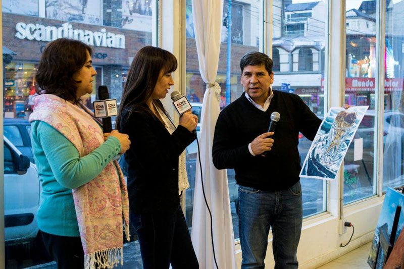 El Centro Cultural “Nueva Argentina” llega a los hogares con artistas en vivo