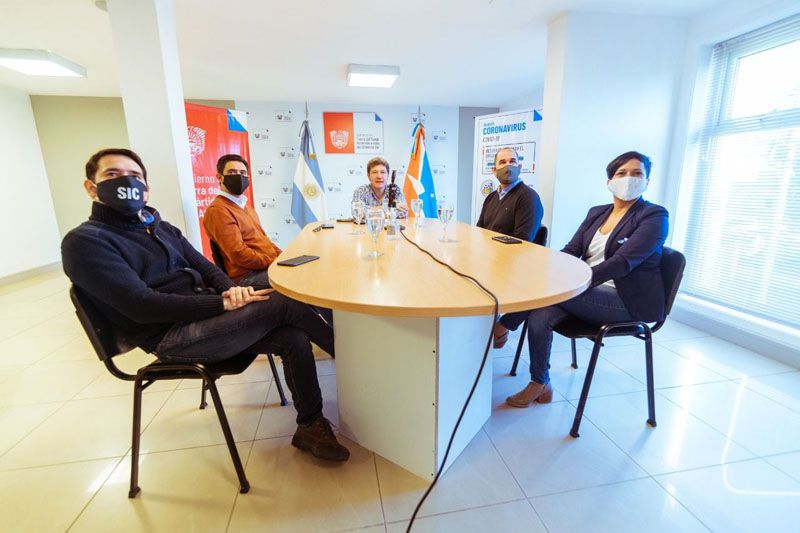 Con los sueldos de julio se paga el aumento acordado en paritarias