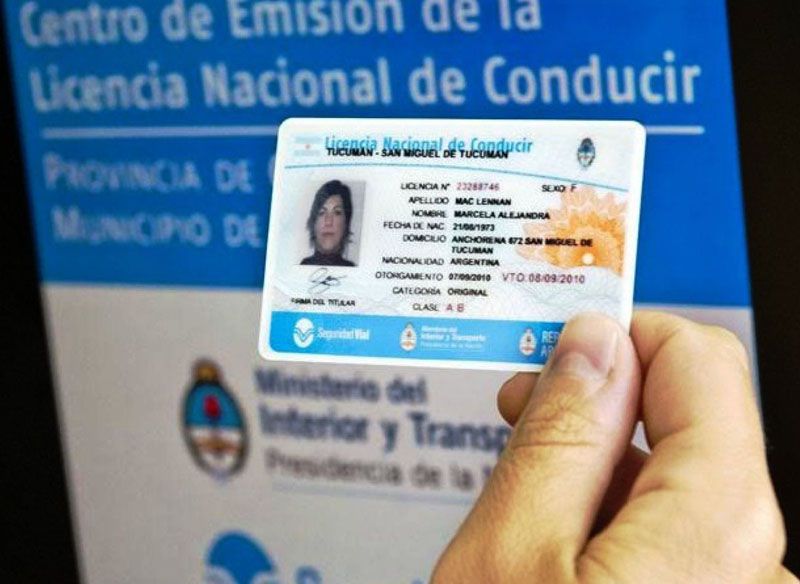 Alertan sobre trámites falsos para la renovación de licencias de conducir