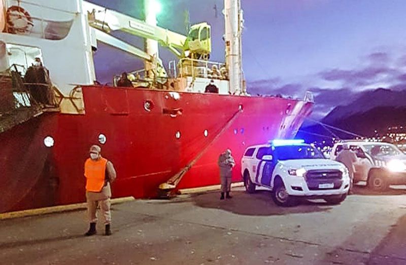 Dieron de alta a 28 tripulantes del pesquero