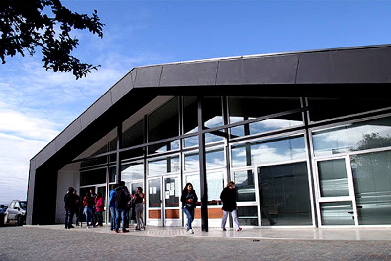 Culmina la primera inscripción de alumnos en la universidad 