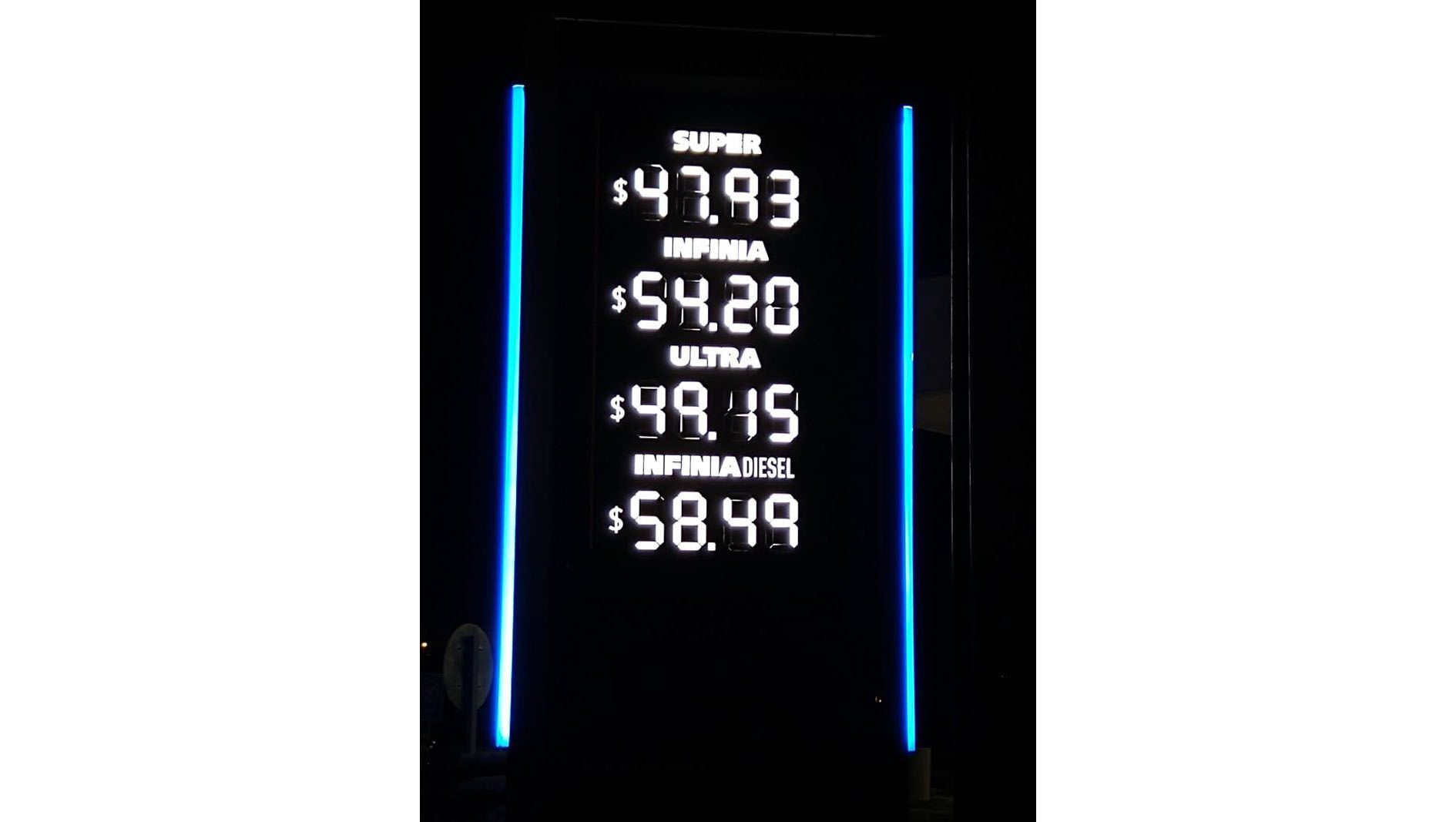 YPF aumentó las naftas un 3,75% en promedio