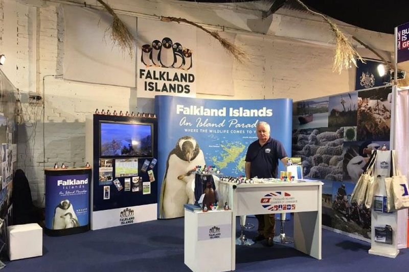 Reclamo a Uruguay por una exposición con un stand inglés de Malvinas