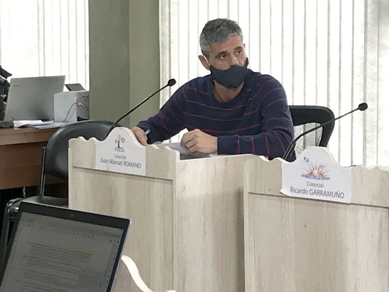 “No fomente conflictos privados en dependencias públicas”