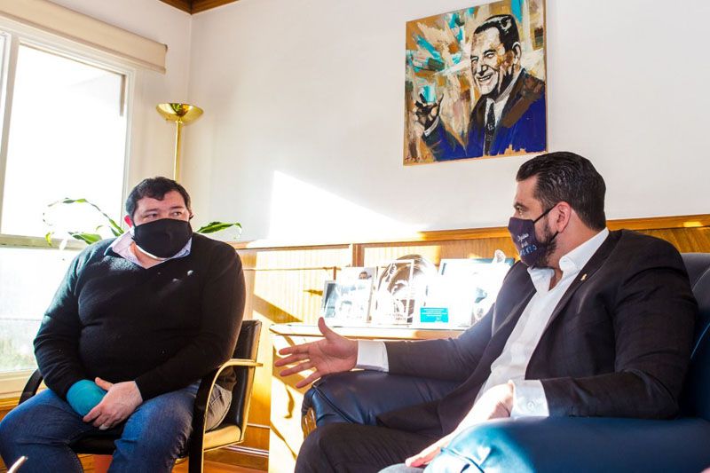 Vuoto se reunió con representantes de Luz y Fuerza de la Patagonia