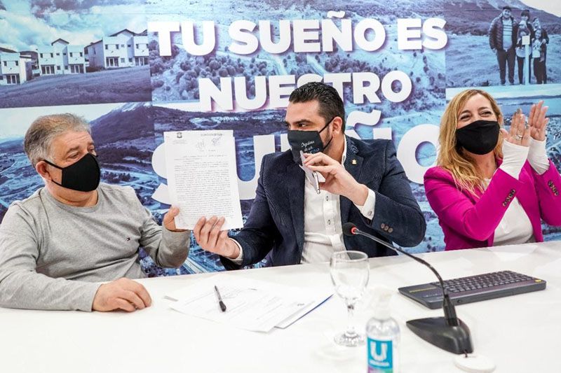 Vuoto adjudicó tierras al Tiro Federal “2 de Abril”