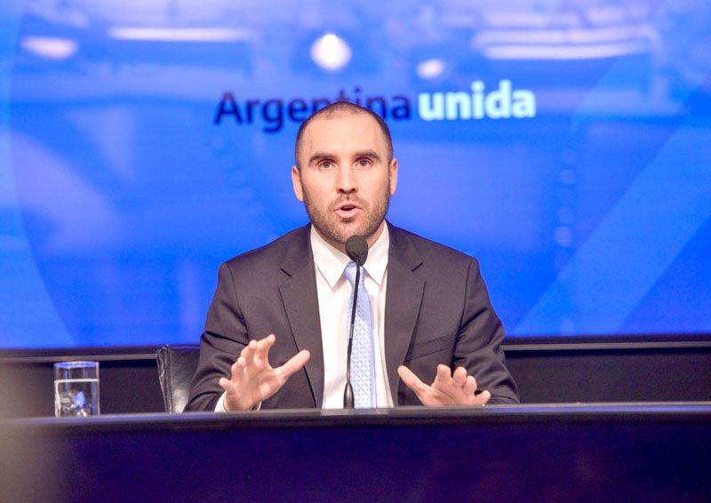 GUZMÁN PRESENTA EL PRESUPUESTO EN EL CONGRESO